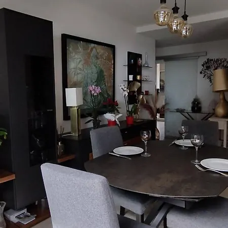 Location Saisonniere Les Pieds Dans L'eau Apartment